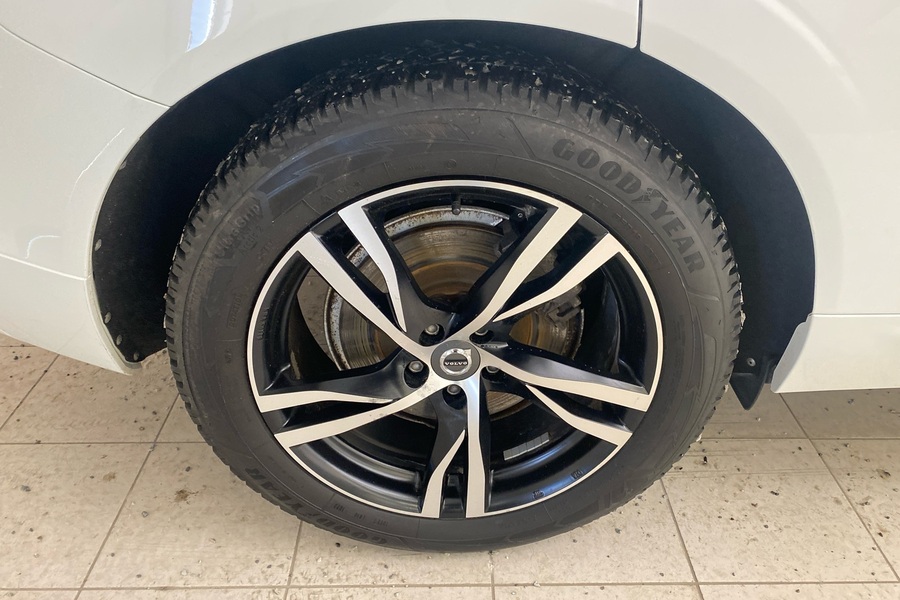 Volvo XC60 vaihtoauto