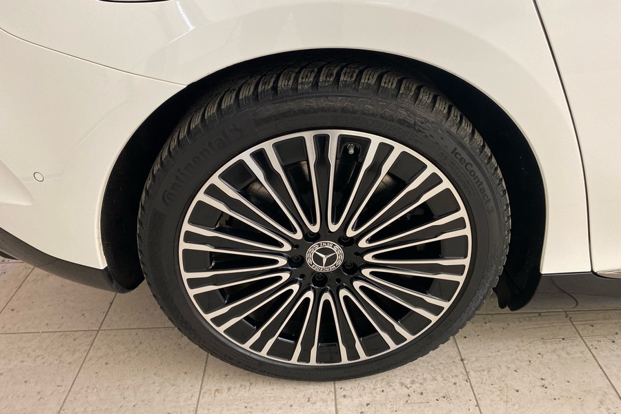 Mercedes-Benz EQE vaihtoauto