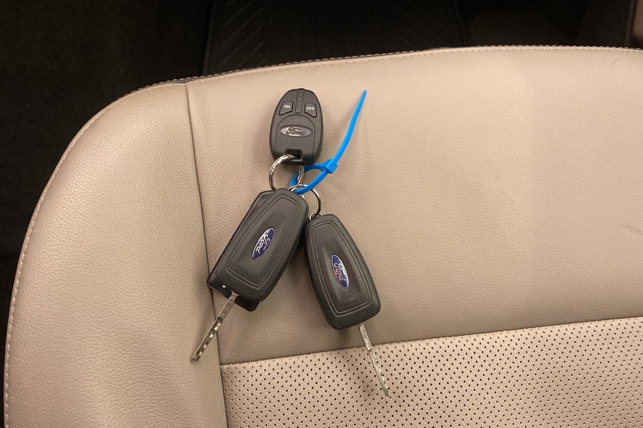 Ford Tourneo Custom vaihtoauto