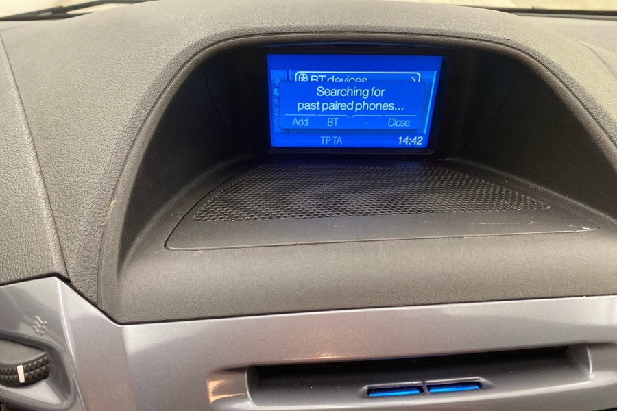 Ford Tourneo Custom vaihtoauto