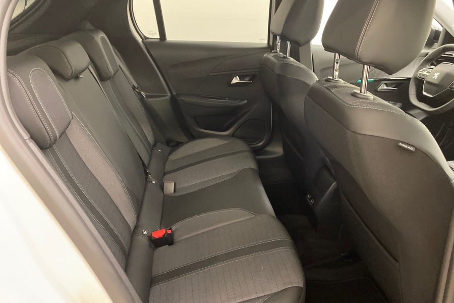 Peugeot e-208 vaihtoauto