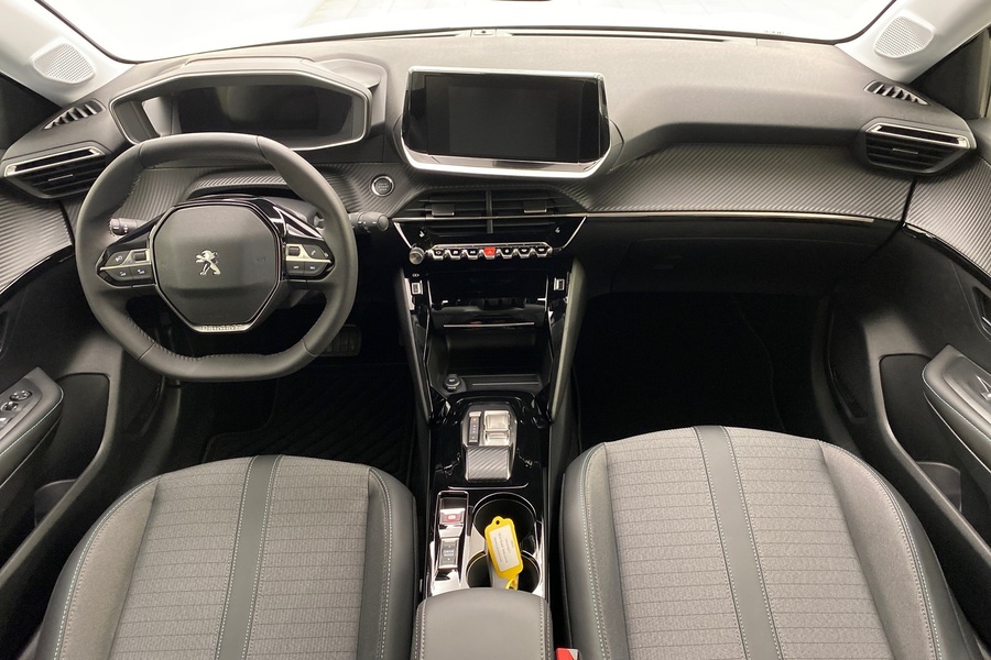 Peugeot e-208 vaihtoauto