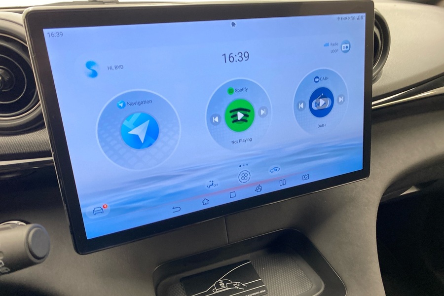 BYD Dolphin vaihtoauto