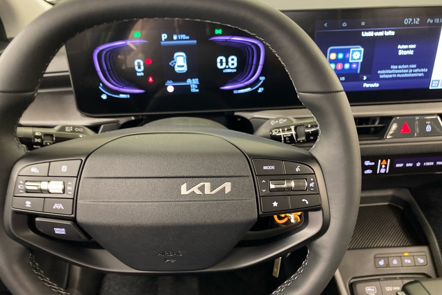 Kia Stonic vaihtoauto