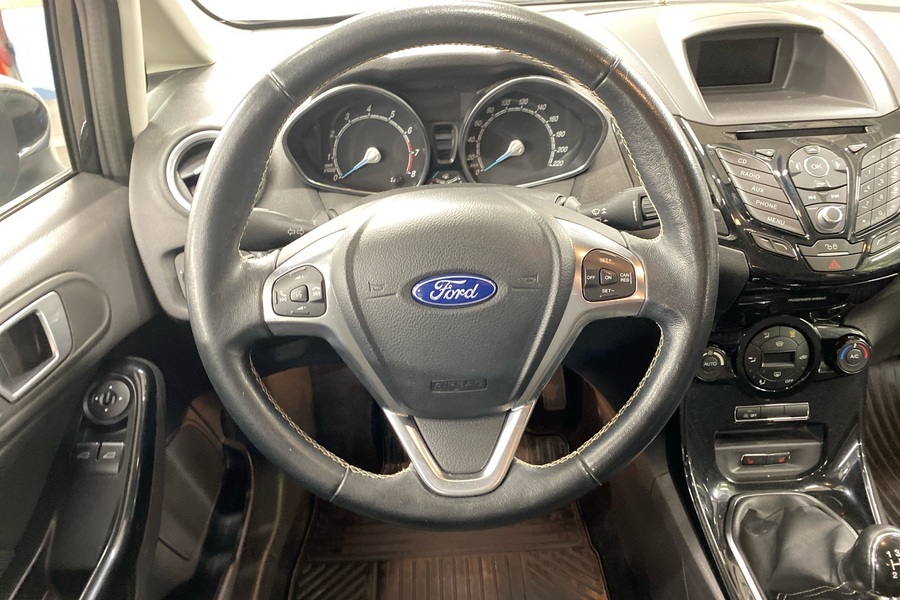 Ford Fiesta vaihtoauto
