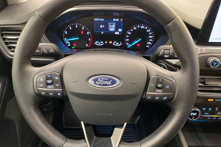 Ford Focus vaihtoauto