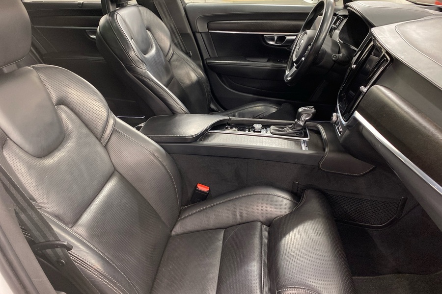 Volvo V90 Cross Country vaihtoauto