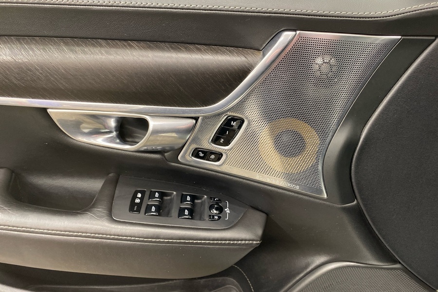 Volvo V90 Cross Country vaihtoauto