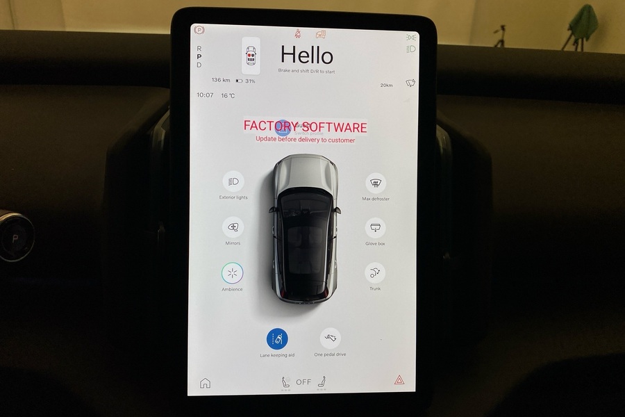 Volvo EX30 Cross Country vaihtoauto