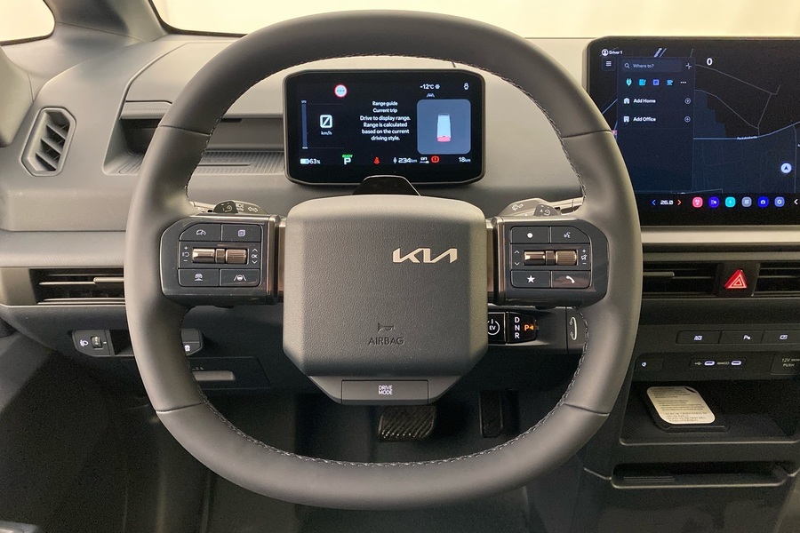 Kia PV5 Cargo vaihtoauto