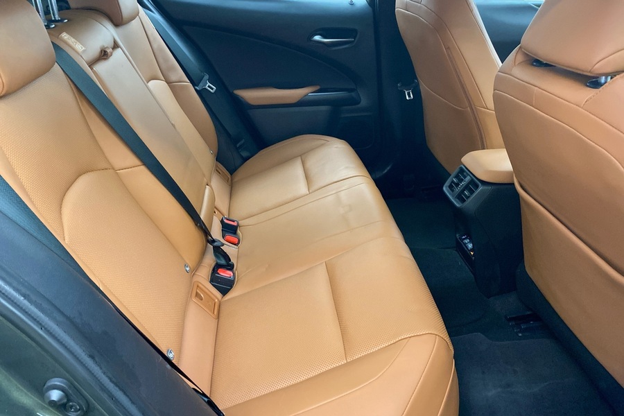 Lexus UX vaihtoauto