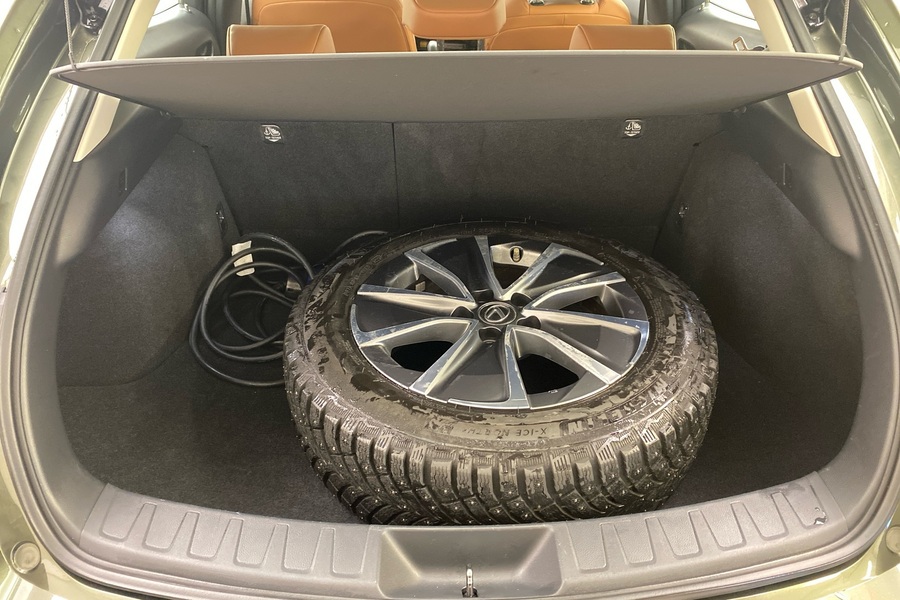 Lexus UX vaihtoauto