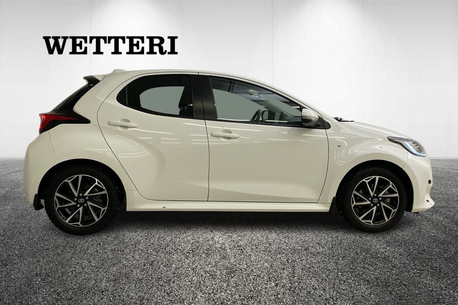 Toyota Yaris vaihtoauto