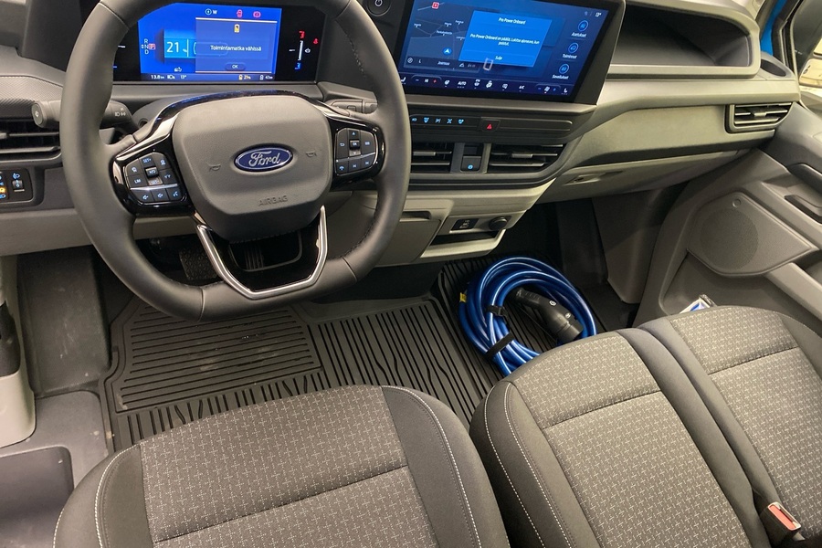 Ford Transit Custom vaihtoauto