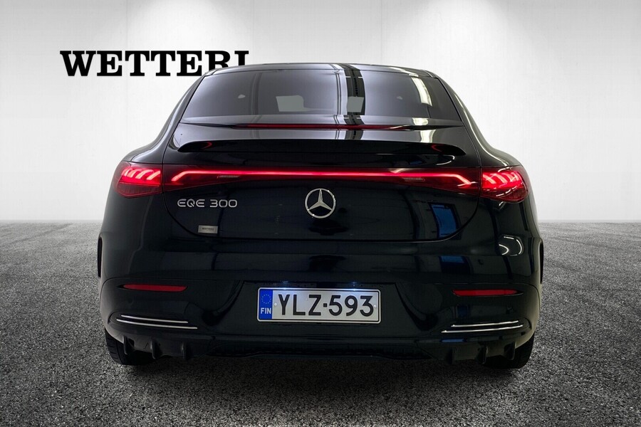 Mercedes-Benz EQE vaihtoauto