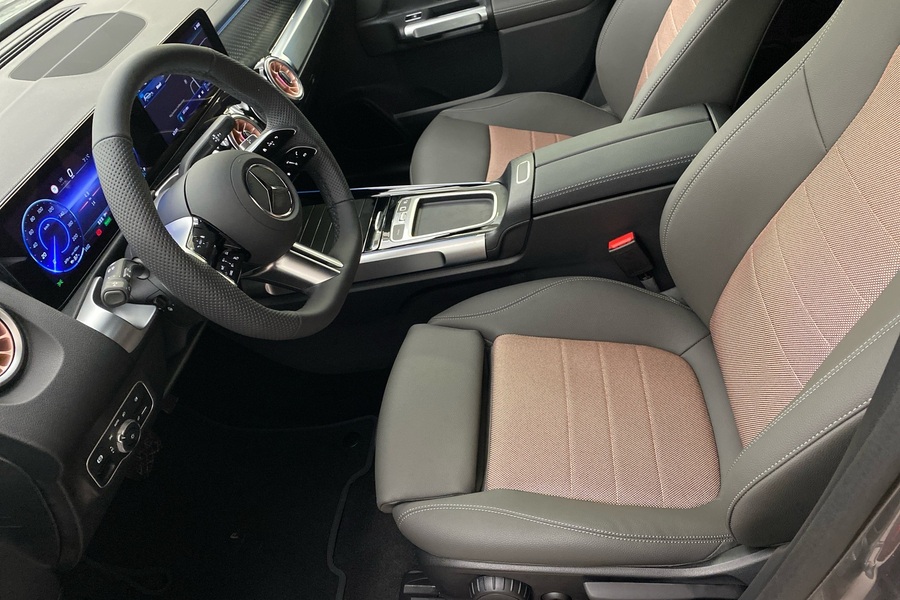 Mercedes-Benz EQB vaihtoauto