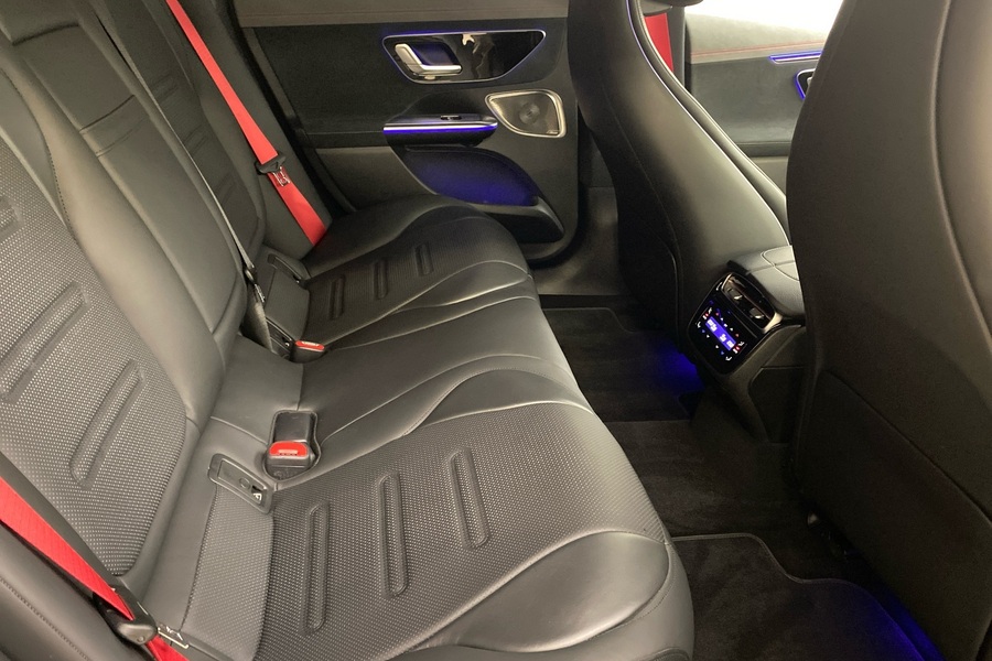 Mercedes-Benz EQE vaihtoauto