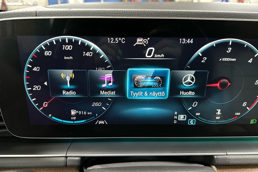 Mercedes-Benz GLE vaihtoauto