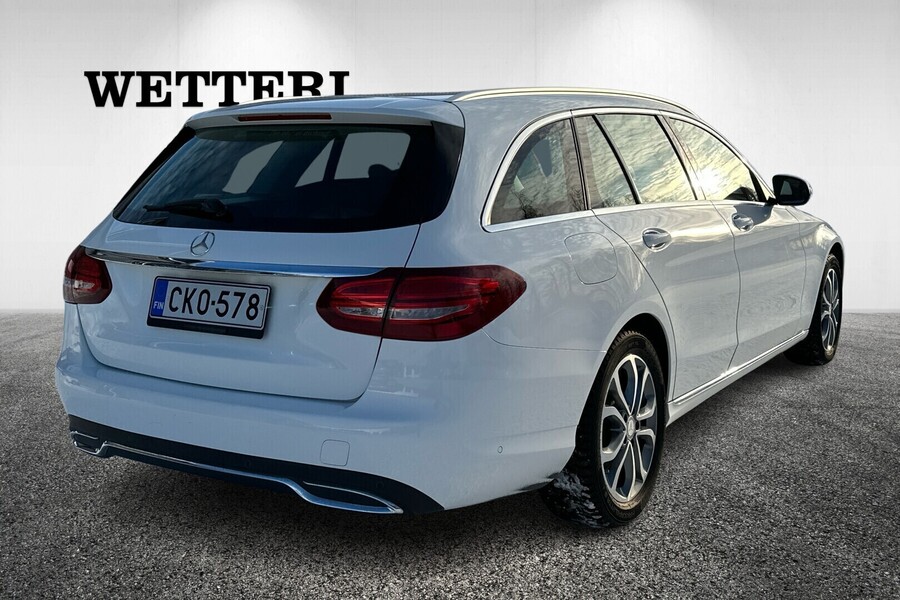 Mercedes-Benz C vaihtoauto