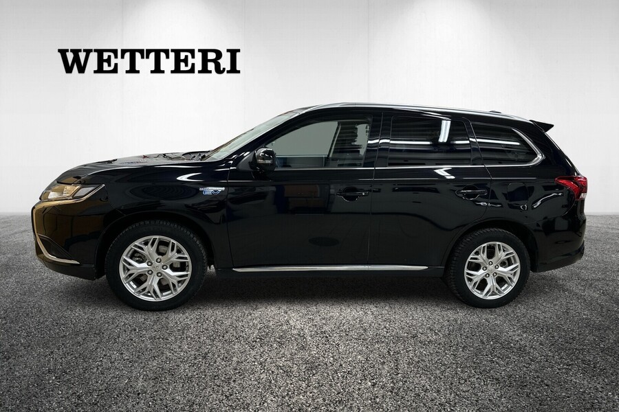 Mitsubishi Outlander PHEV vaihtoauto