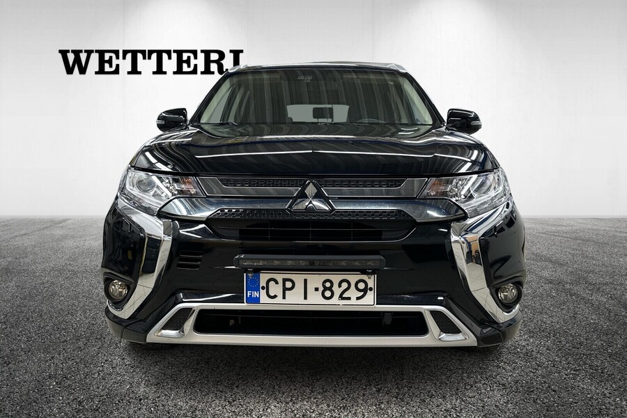 Mitsubishi Outlander PHEV vaihtoauto