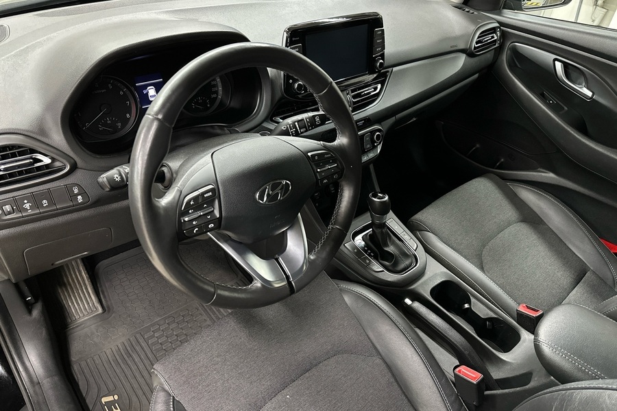 Hyundai i30 Wagon vaihtoauto