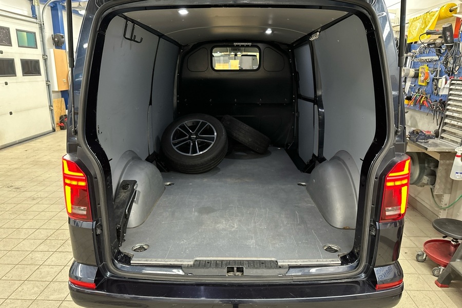 Volkswagen Transporter vaihtoauto