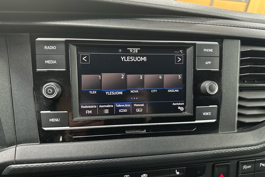 Volkswagen Transporter vaihtoauto