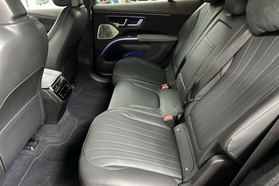 Mercedes-Benz EQS vaihtoauto