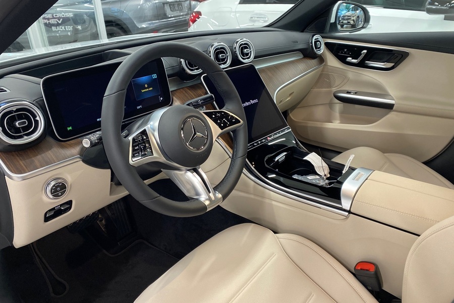 Mercedes-Benz C vaihtoauto