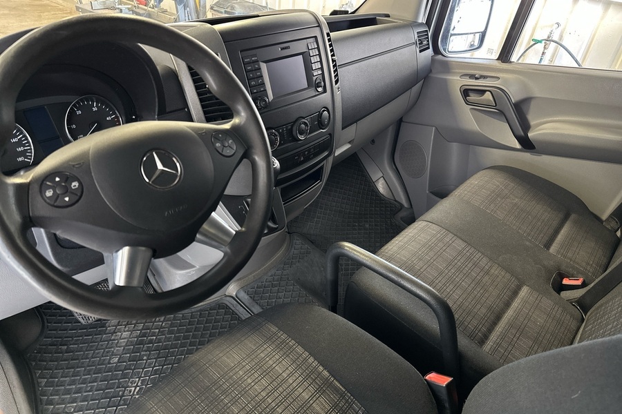 Mercedes-Benz Sprinter vaihtoauto