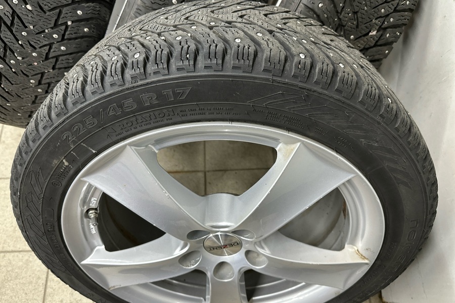 Volvo V60 vaihtoauto