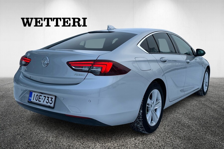 Opel Insignia vaihtoauto