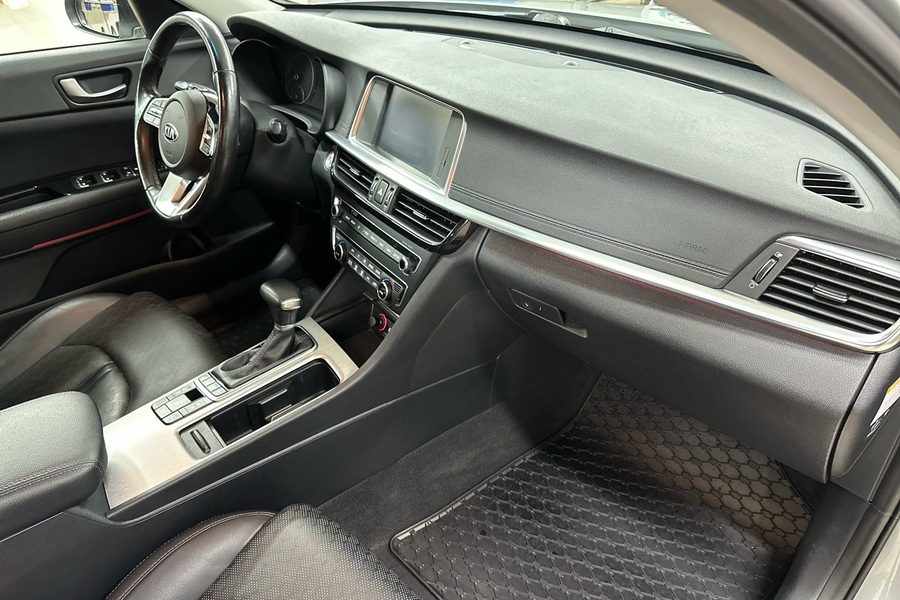 Kia Optima vaihtoauto