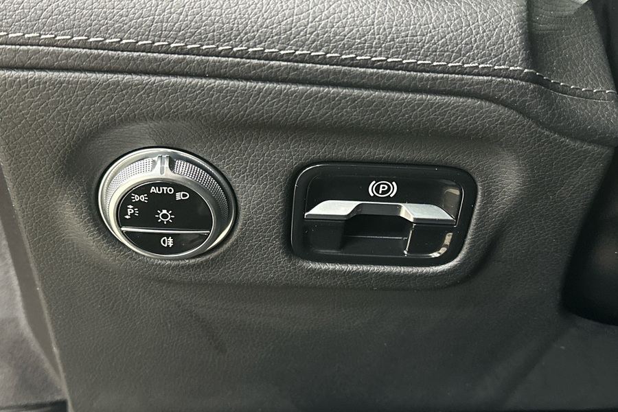 Mercedes-Benz EQS vaihtoauto