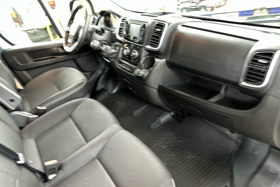 Peugeot Boxer vaihtoauto