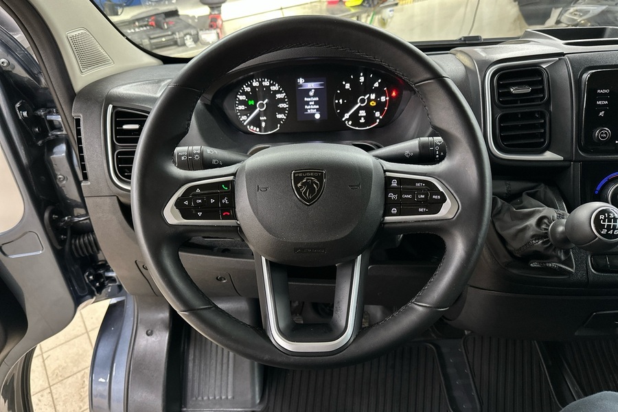 Peugeot Boxer vaihtoauto