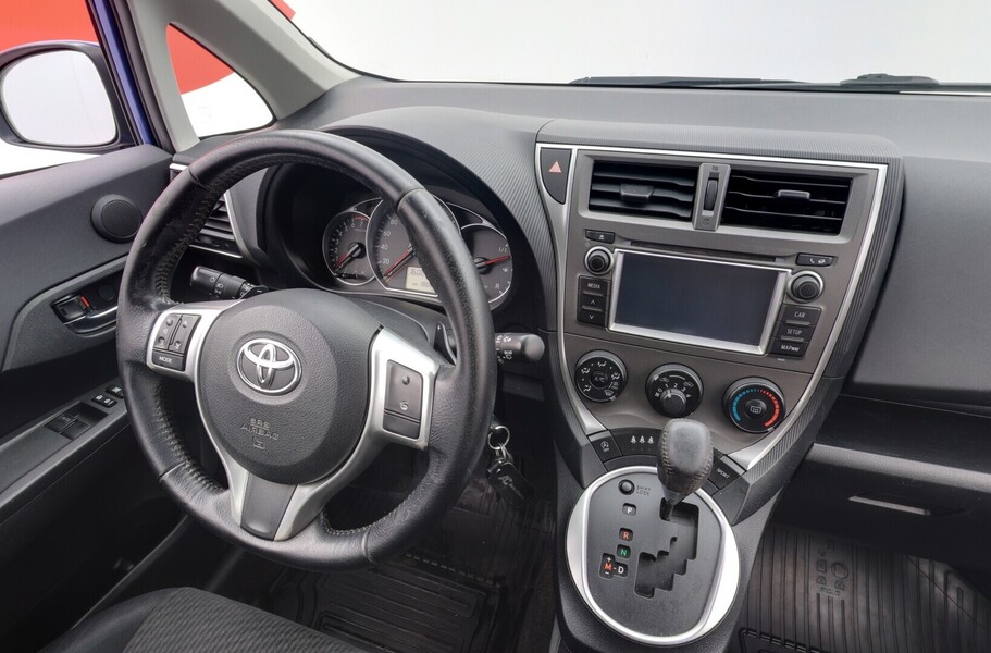 Toyota Verso-S vaihtoauto
