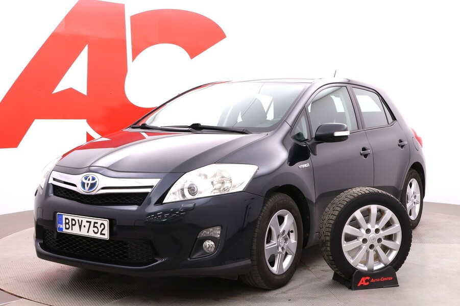 Toyota Auris vaihtoauto
