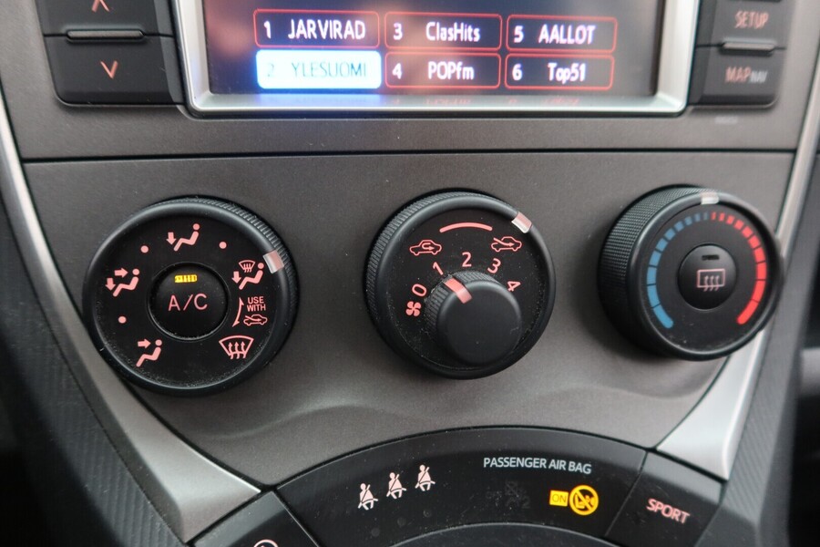 Toyota Verso-S vaihtoauto