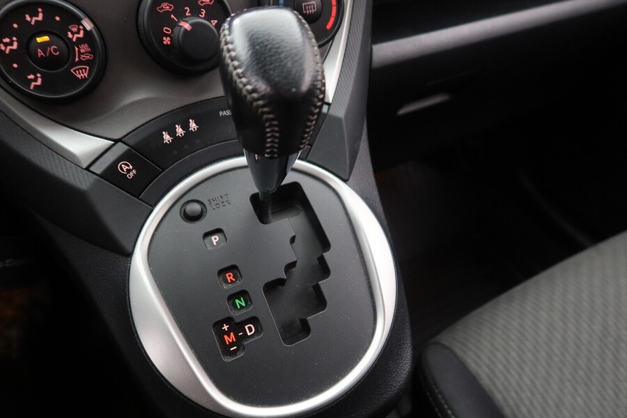 Toyota Verso-S vaihtoauto