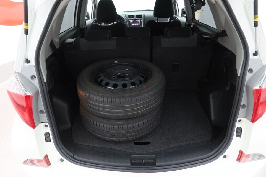 Toyota Verso-S vaihtoauto