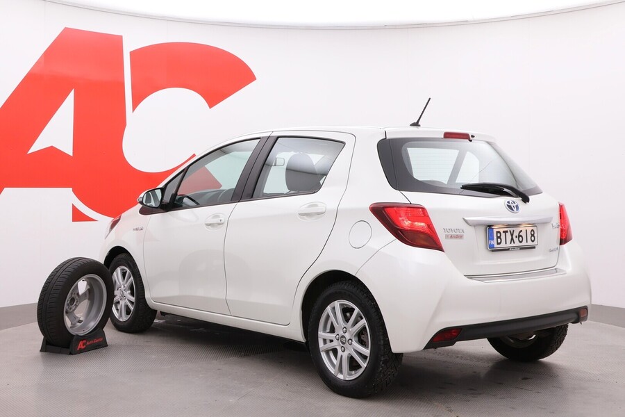 Toyota Yaris vaihtoauto