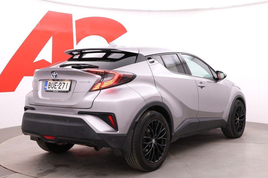 Toyota C-HR vaihtoauto