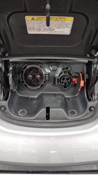 Nissan Leaf vaihtoauto