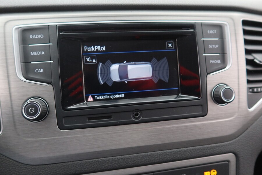 Volkswagen Golf Sportsvan vaihtoauto