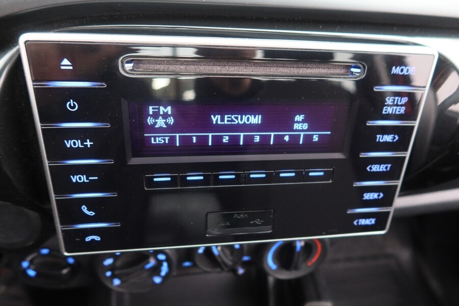 Toyota Hilux vaihtoauto