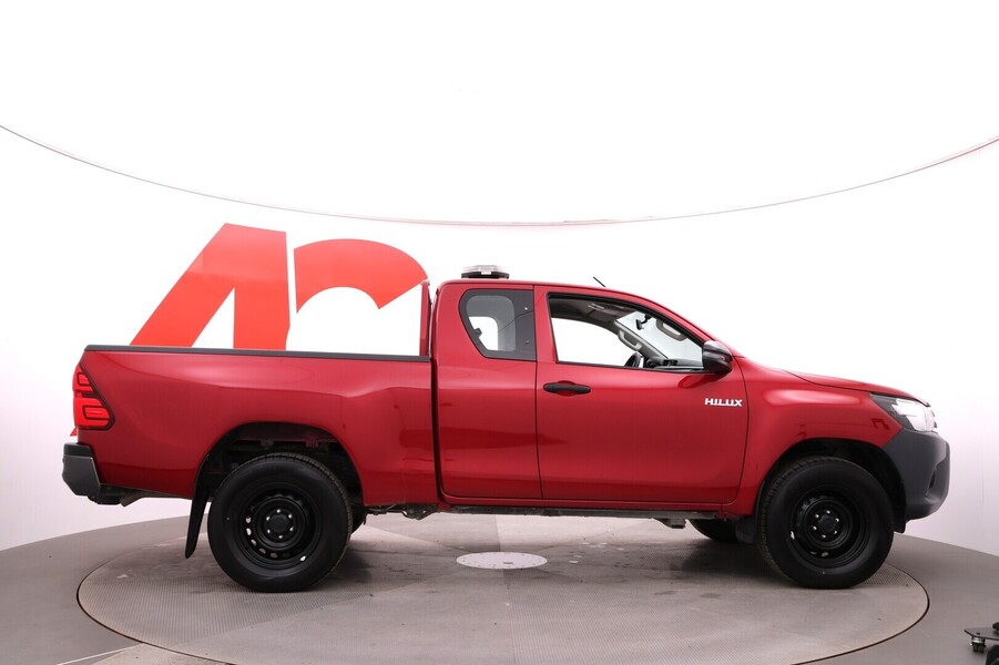 Toyota Hilux vaihtoauto