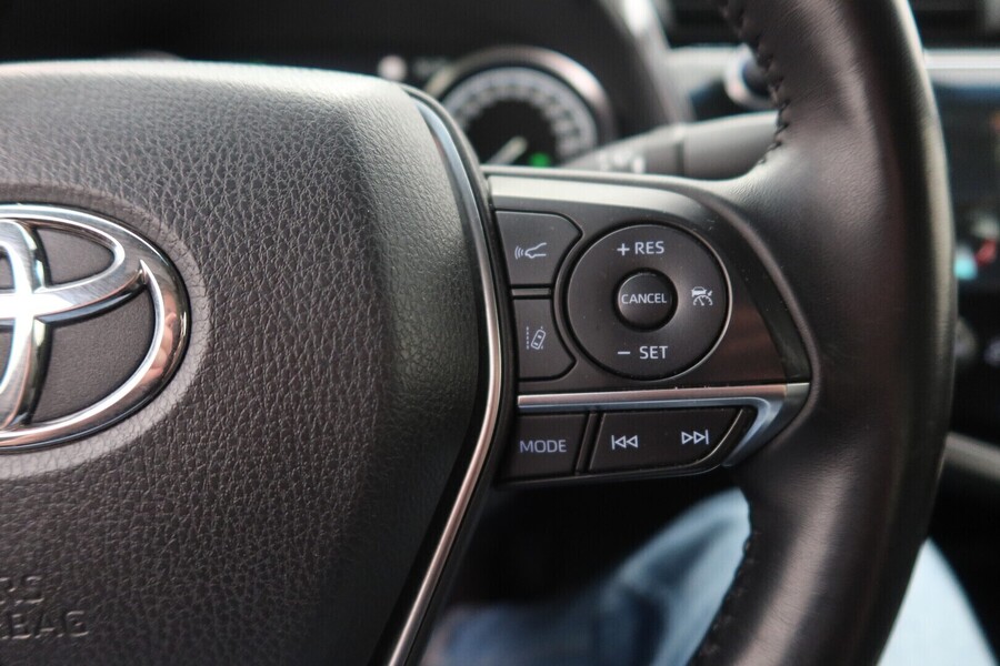 Toyota Camry vaihtoauto