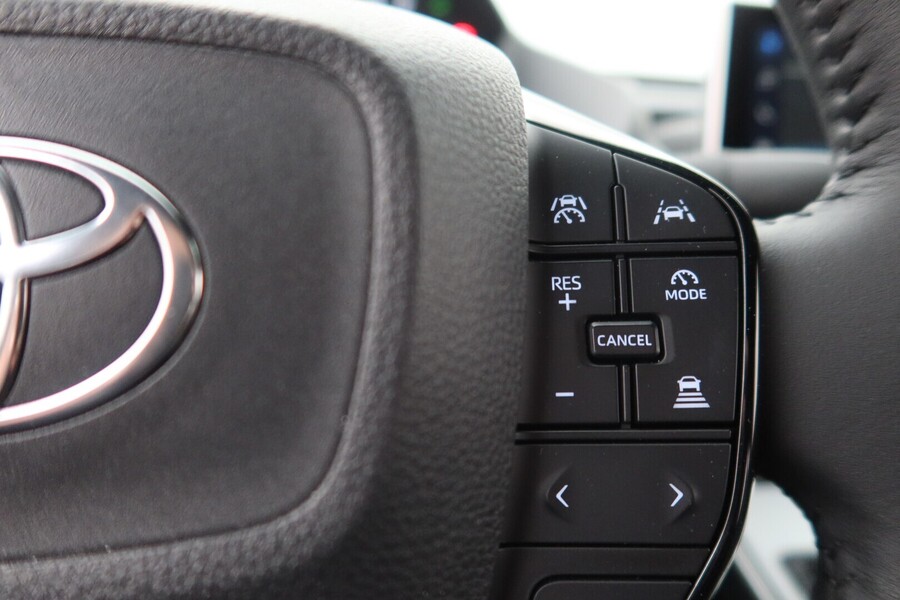 Toyota bZ4X vaihtoauto